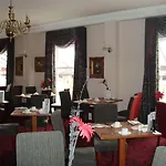 The Minster Hotel