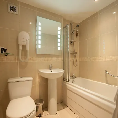 The Minster מלון יורק