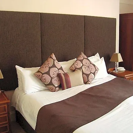 Hotel The Minster 3*