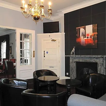 The Minster 3*