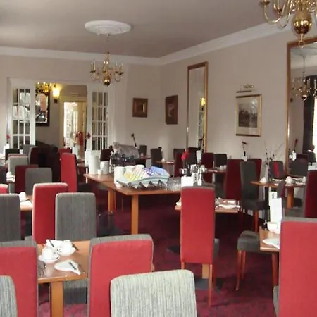 מלון The Minster