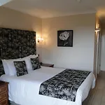 The Minster 3*
