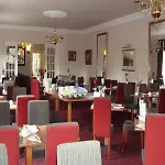 Hotel The Minster